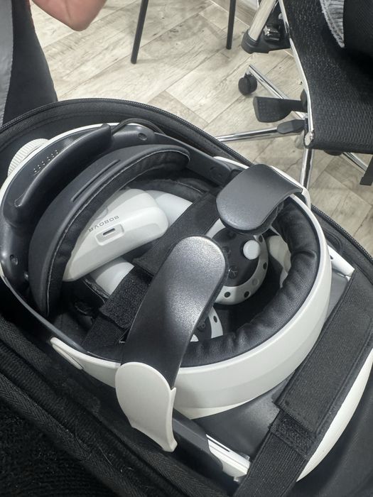 Прокат VR-очков, имеется две пары для совместных игр