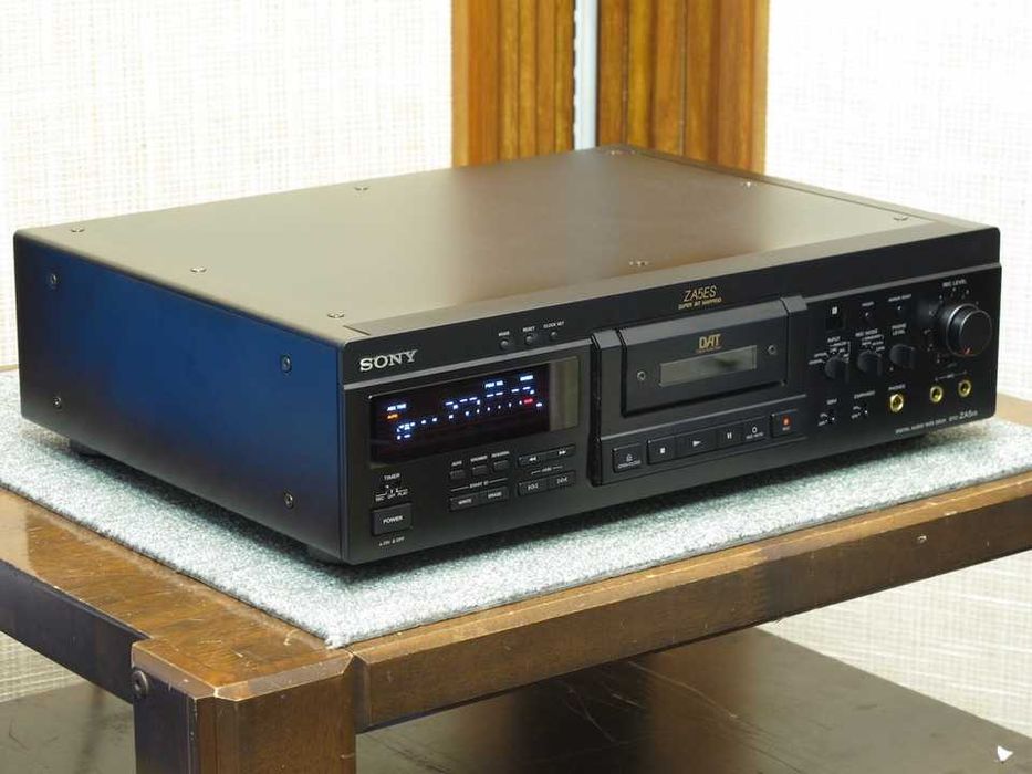 Sony DTC-ZA5ES Digital Audio Tape Deck (1995-00