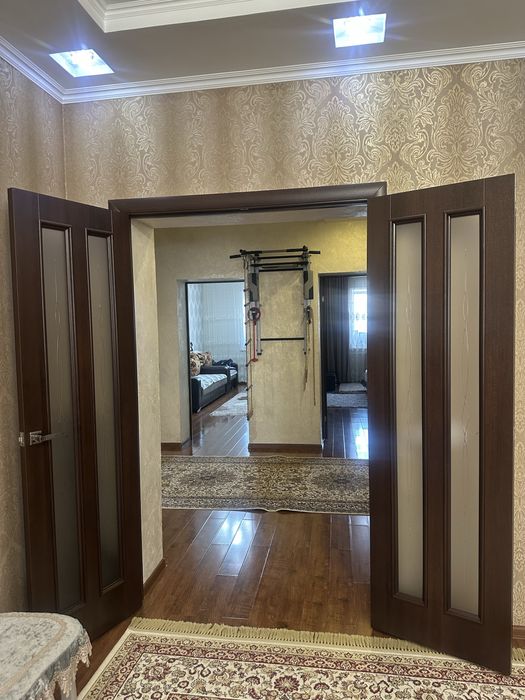 Двери межкомнатные в отличном состояний