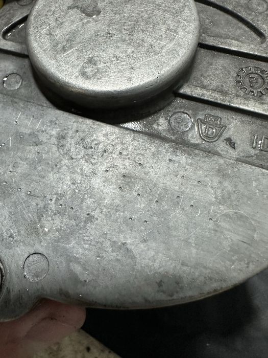 Pompa vacuum Mercedes S-Class W221 S320 S350 3.0 diesel A6422300165