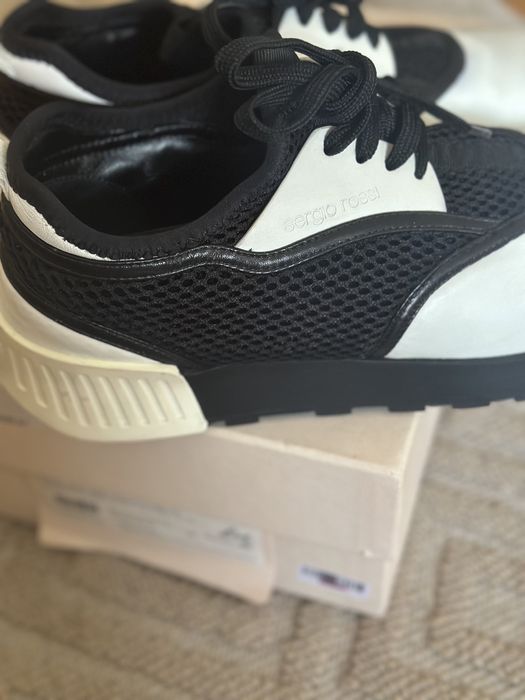 Новые кроссовки Sergio Rossi