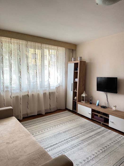 Vând apartament Târgu-Jiu