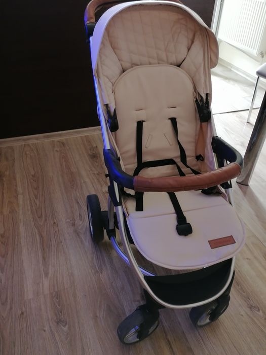 Детска количка kikka boo 3 в 1 части.