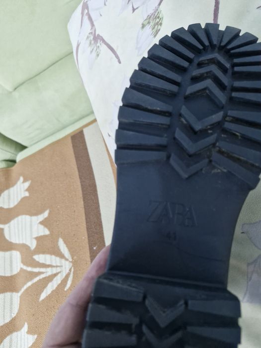 Продам ботинки ZARA!!!