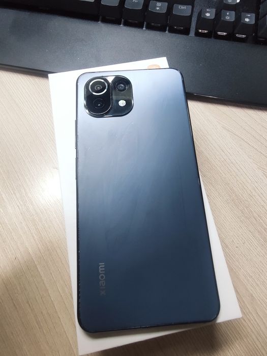 Продам Xaomi mi 11 lite 5g ne