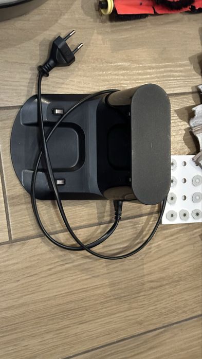 Aspirator Robot Robo Rock S55, cu 30+ accessorii