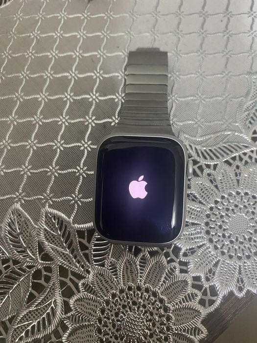 Apple Watch series 8 45mm