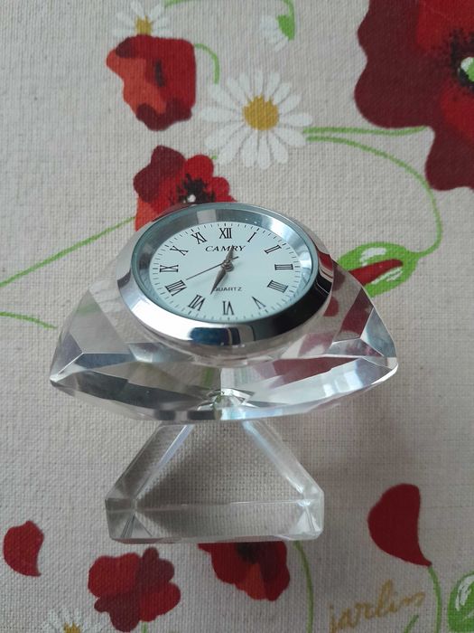 Ceas de masă, cristal, quartz