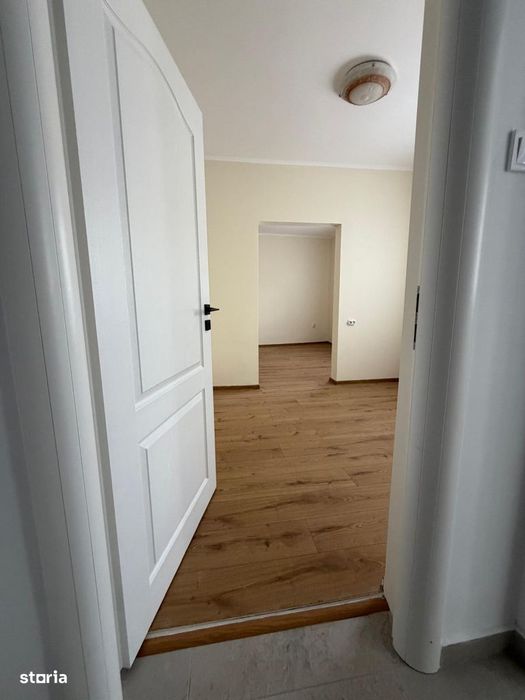 Casa 3 camere| Sector 2 |Metrou Iancului 5 minute| Renovată|Centrala
