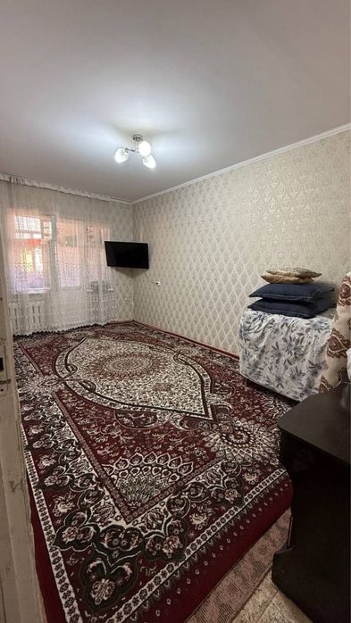 6 метрли балконга эга 2 хонали квартира сотилади