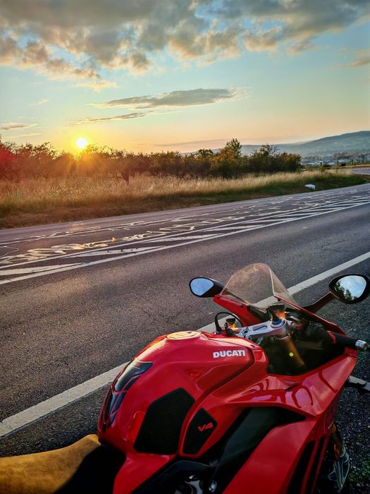 Ducati Panigale V4S 214cp 2020
