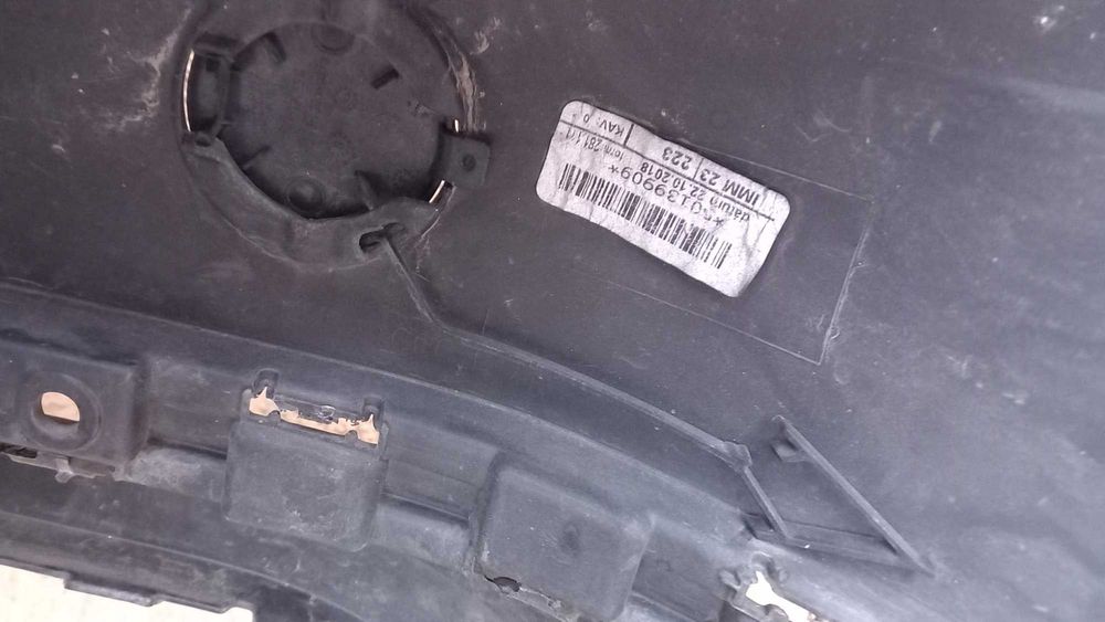 Bara fata vw touareg 2019-2023 originala R- line