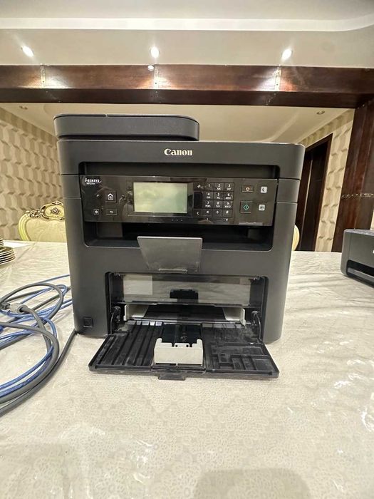 Принтер Canon хорошем состоянии. Принтер яхши, ишлатилган.