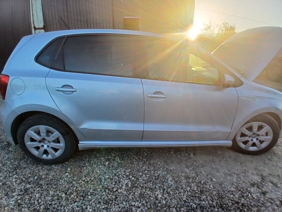 VOLKSWAGEN Polo 2011 — imagine 5