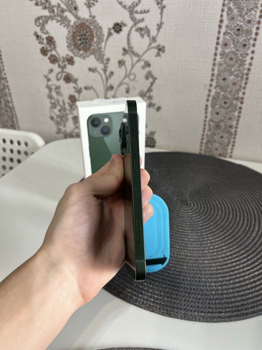 Iphone 13 в идеальном состоянии
