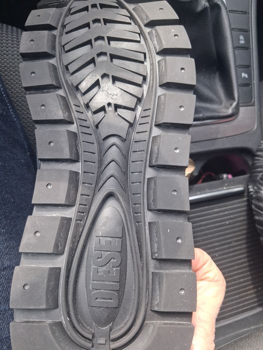 Спортни маратонки