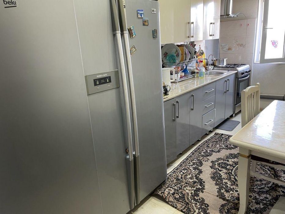 Продается 3ком на Башлыке массив Вся мебель и техника остаеться