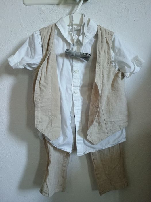 Set de 3 piese cu papion h&m pentru bebeluși/ copii 1 1/2 ani mărimea