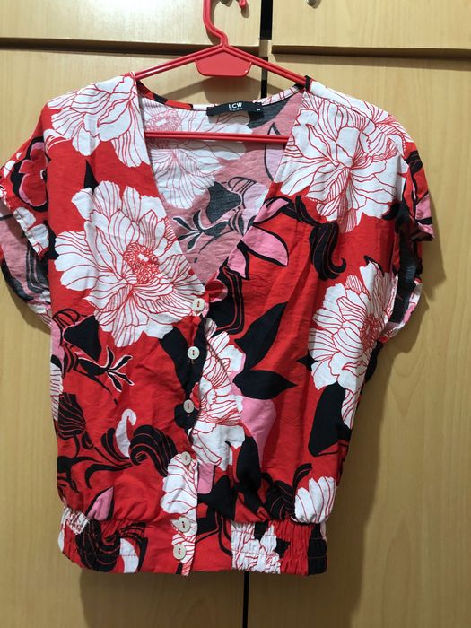 Шарена риза, LC Waikiki