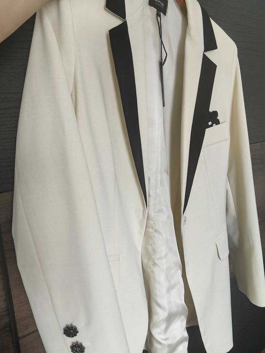 Дрехи Avin/ Авин