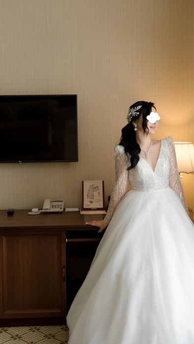 Свадебное платье