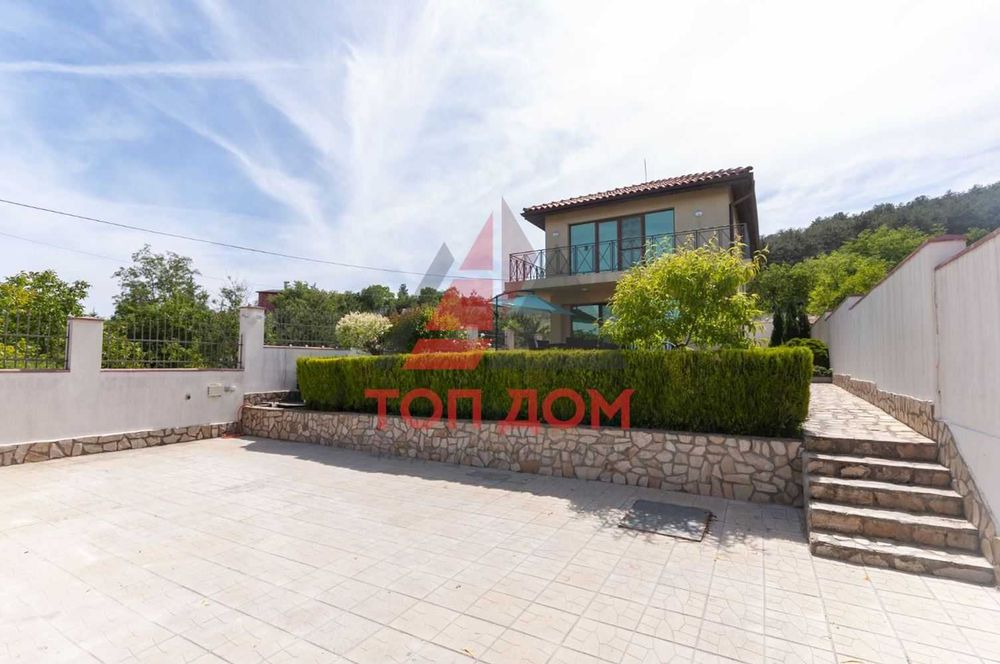 Продава се Къща в Варна, м-т Траката - 210 кв.м за 1881 €/кв.м - Снимка #3