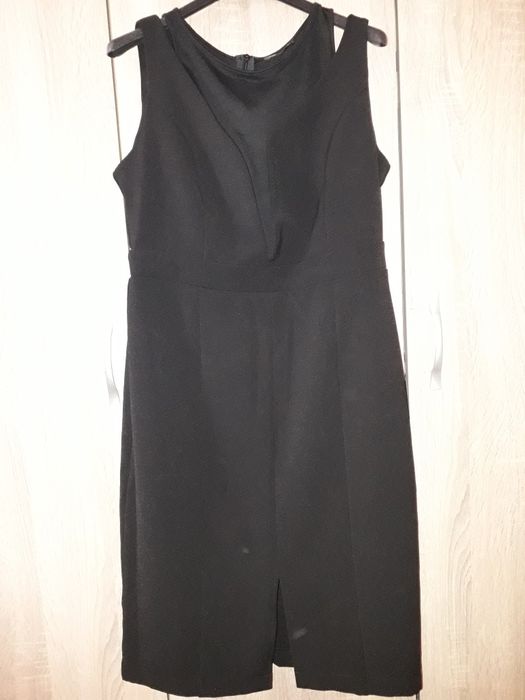 Дамски рокли размери 34,36,38