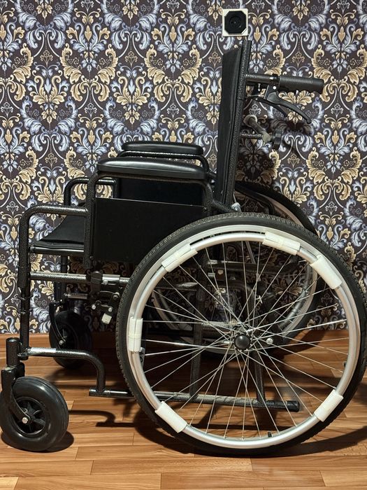 Коляска инвалидная