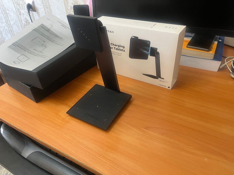 Новая PITAKA MagEZ Charging Stand for Tablets