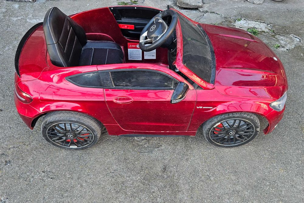 Електрическа кола