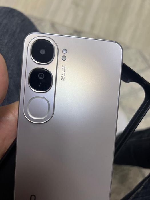 Vivo V40 Lite  16/256 новый