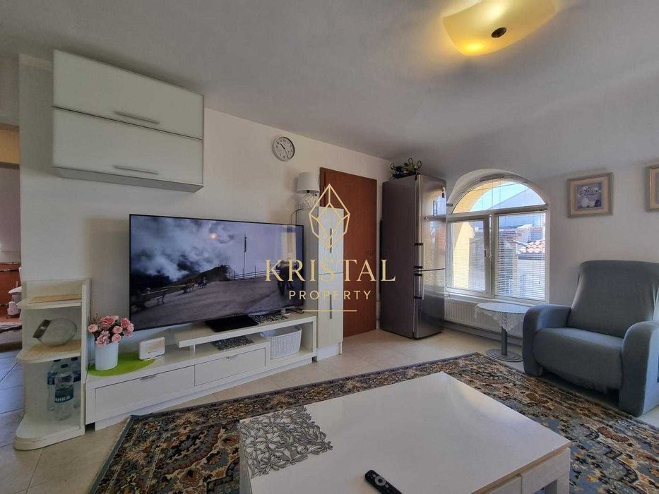 Продава се Двустаен апартамент в Несебър - 55 кв.м за 1400 €/кв.м - Снимка #1