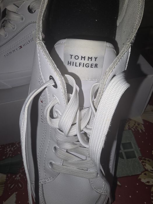 Adidasi Tommy Hilfiger