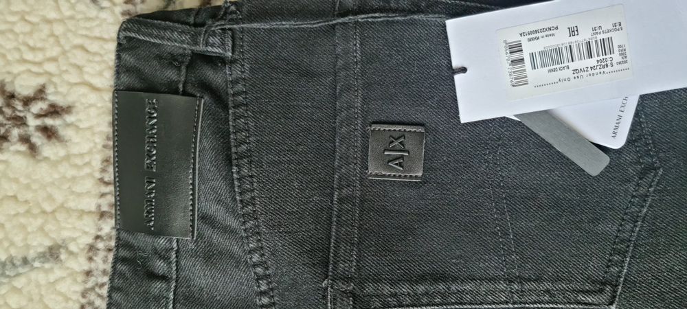 Blugi Armani Exchange