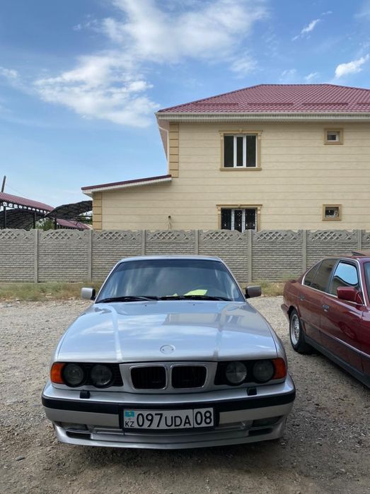 Бампер е34/е34 бампер/фара/тюнинг/обвес/ноздри/молдинг/накладка/
