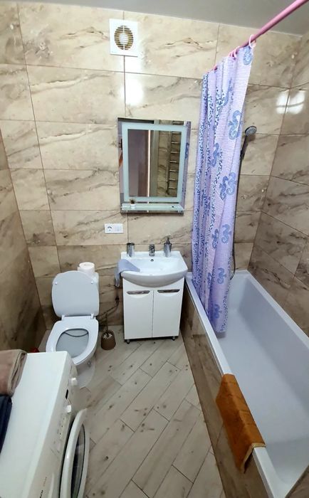 Сарыарка 11-Кенесары, 2часа 2000