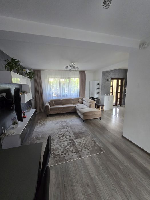 De vanzare duplex