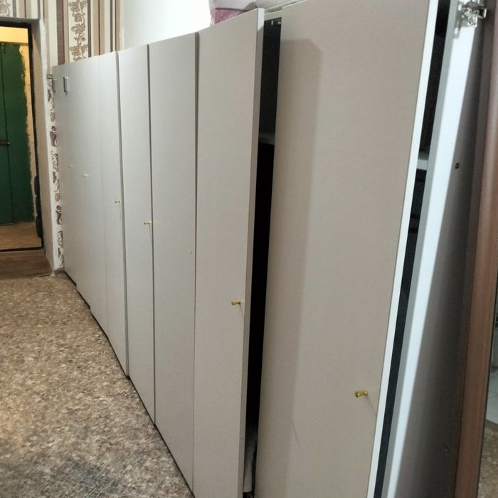 Продам шкаф для одежды