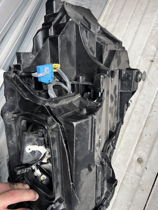 Far stanga dreapta Mercedes S W222 / cu defecte