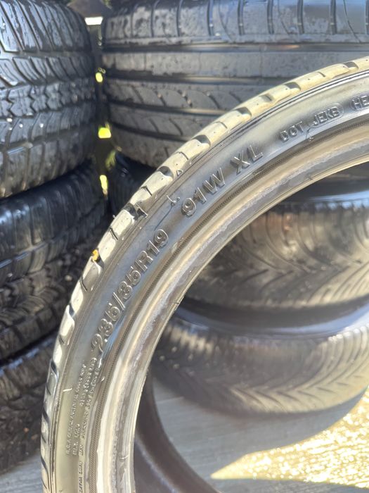Anvelope/Cauciucuri 235/35 R19 Rotala F105