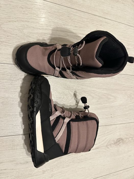 Ghete Geox fete marimea 33