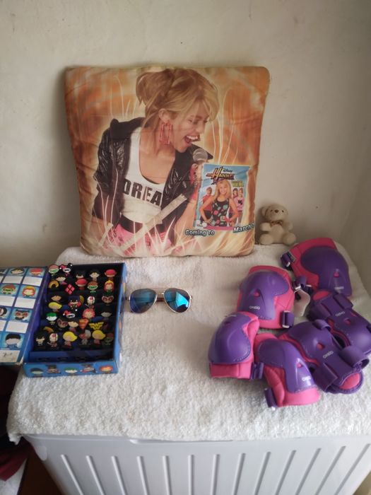 Perna Hannah Montana ieftin la 40 de lei