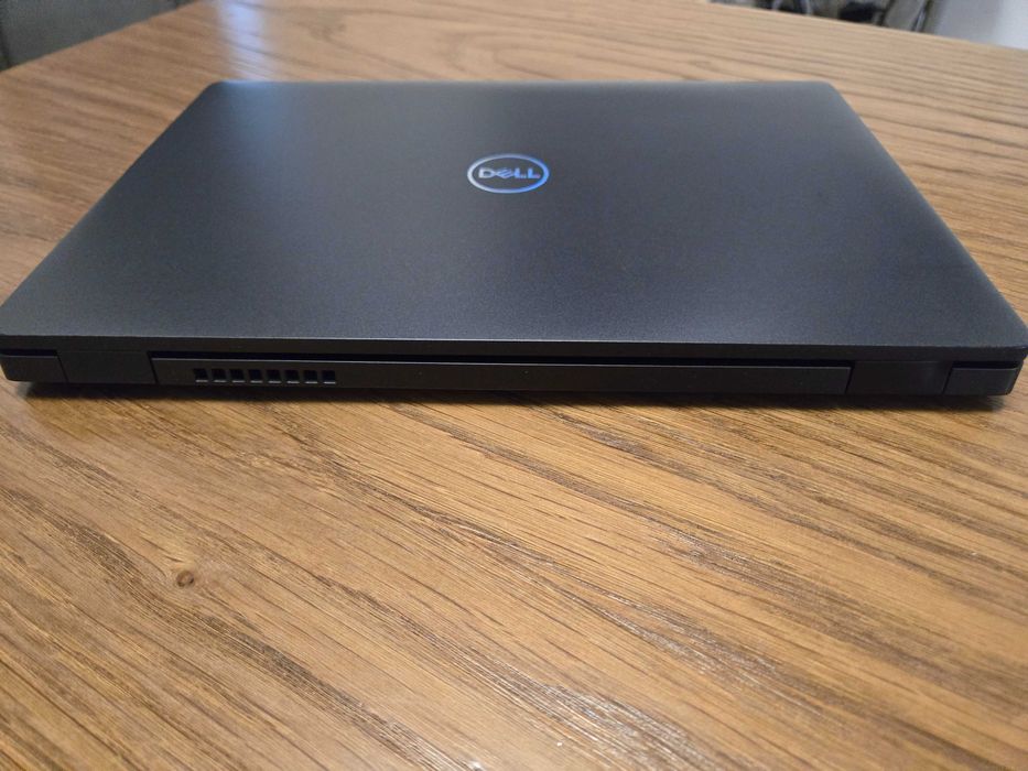 Dell Latitude 5300 - 13'' i5 8265U, 8GB RAM, 120 GB SSD