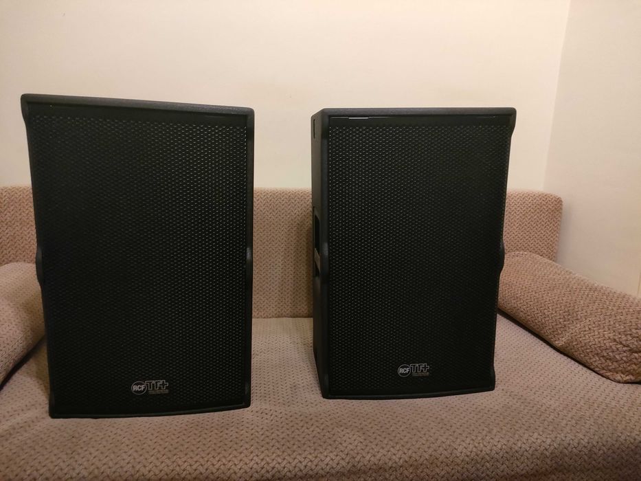 Rcf TT25A MK II + huse+prinderi schela
