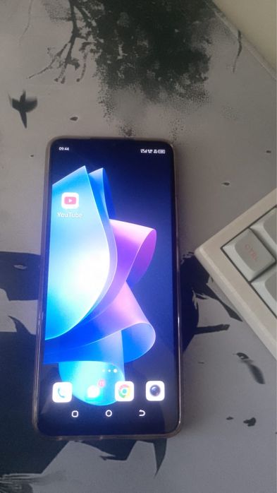 Продам смартфон