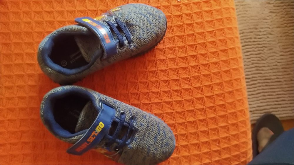 Детски пролетни обувки