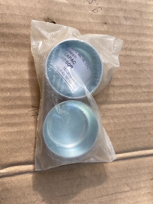 capace capac gresor vaselina gresoare punte Dacia 1300 1310 si papuc