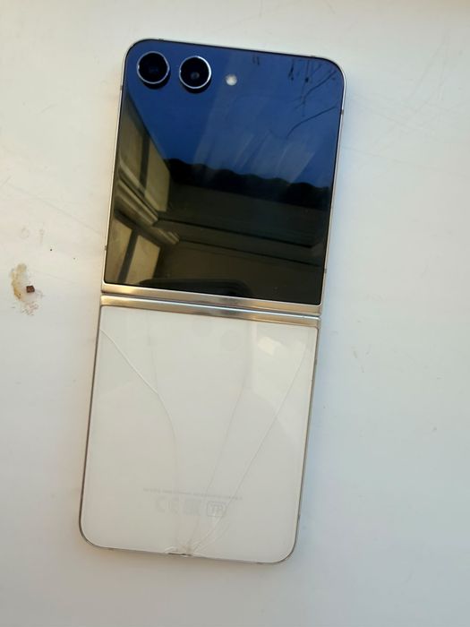 Samsung Z Flip 5 5G 256GB