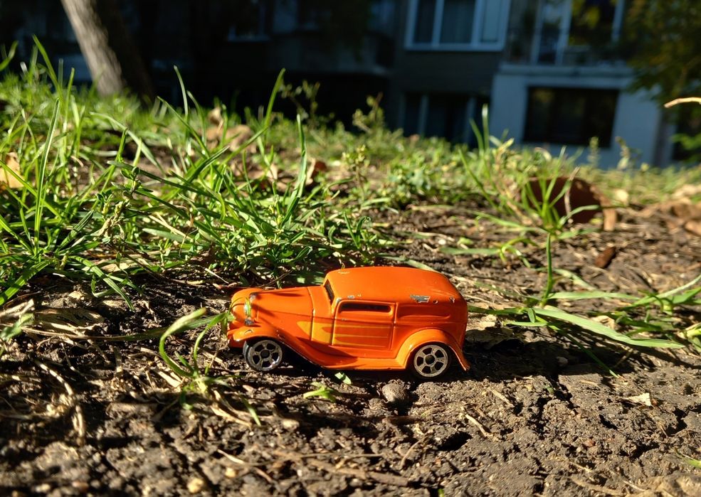 Колички Matchbox, Hot Wheels, Maisto