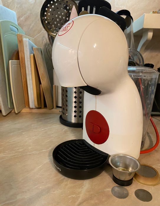 Кафемашина Nescafe Piccolo xs